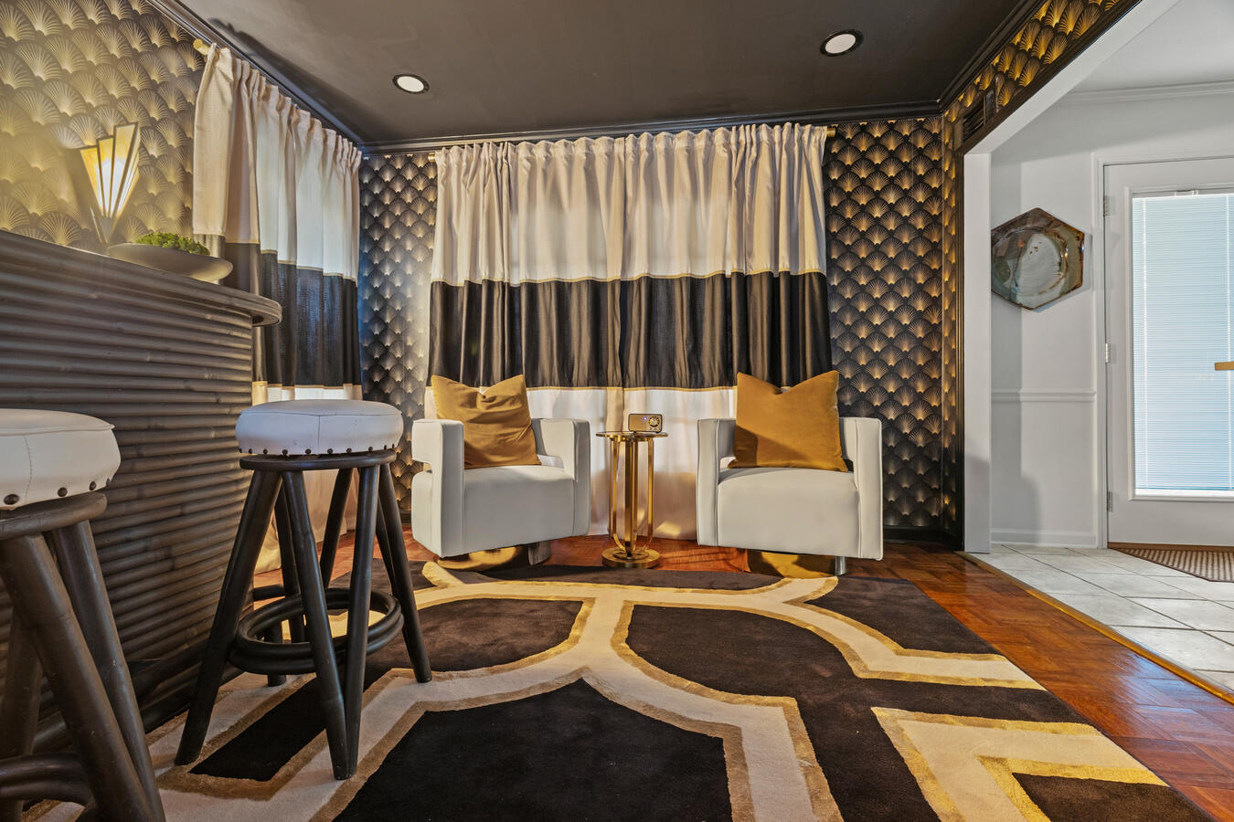 Rugs placed for maximim coverage.